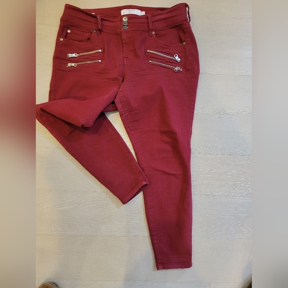 TORRID jeggings